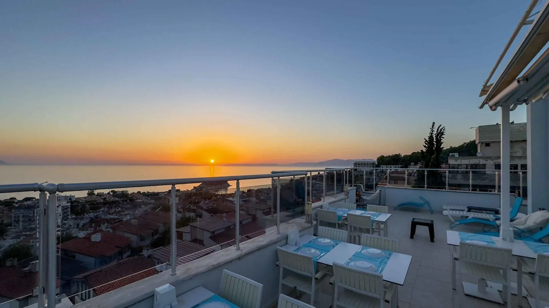 *** Hotel La Bella Suit Otel Kusadası Turquie