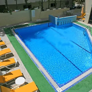 Otel Saturn, Kuşadası